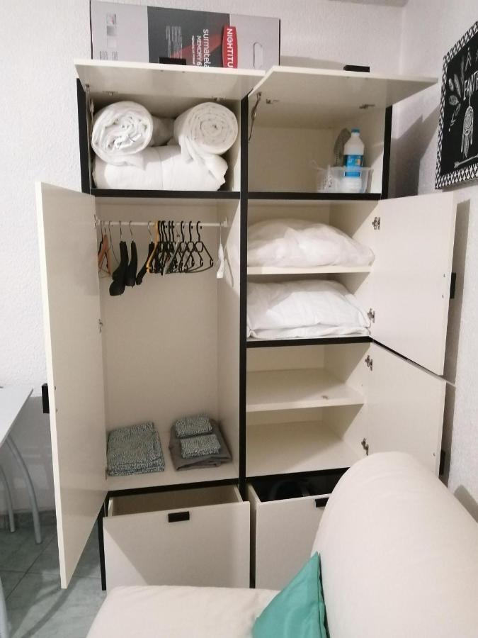 Joli Studio Bord De Mer, Clim, Balcon, Parking Prive Menton Luaran gambar
